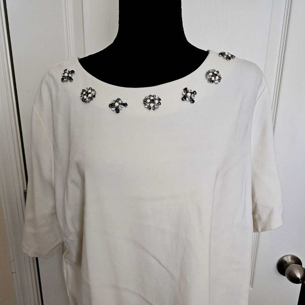 Talbots Cream Jeweled neckline Short Sleeve Woman's Plus Size Blouse 2xP EUC!